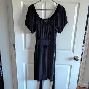 Max & Cleo Elegant Black Midi Dress